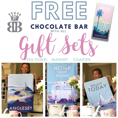 FREE chocolate bar with every gift set sold 💗💗💗